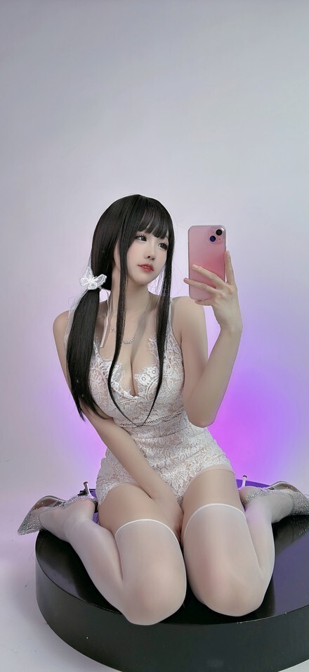 miko酱ww – 2023年10月订阅 (18套) [201P-1.76GB]