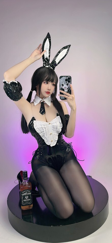 miko酱ww – 兔兔管家 [54P-530MB]