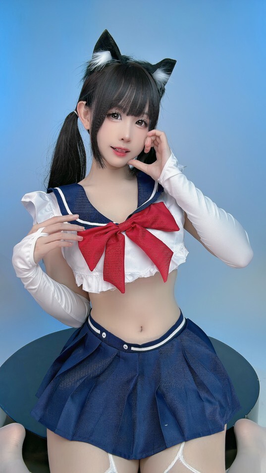 miko酱ww - 纯欲学妹 [27P-293MB]