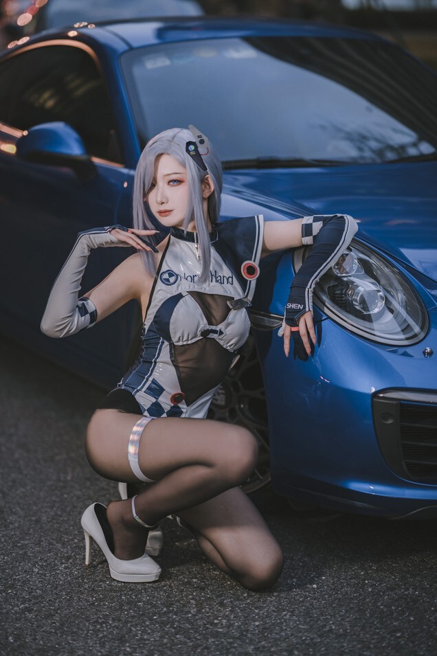 封疆疆v - 原神 申鹤s妹 [18P-193MB]