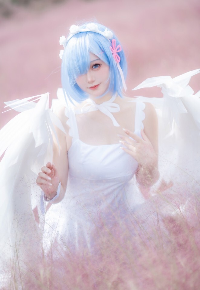 Halo_酱 - 蕾姆天使 [12P-26.8MB]