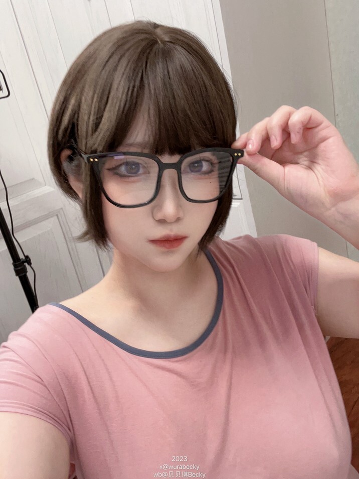 贝贝琪Becky - 2023年12月 [208P5V-1.29GB]