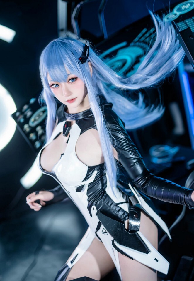 Halo_酱 - 没有心跳的少女 蕾西亚 [11P-33.1MB]