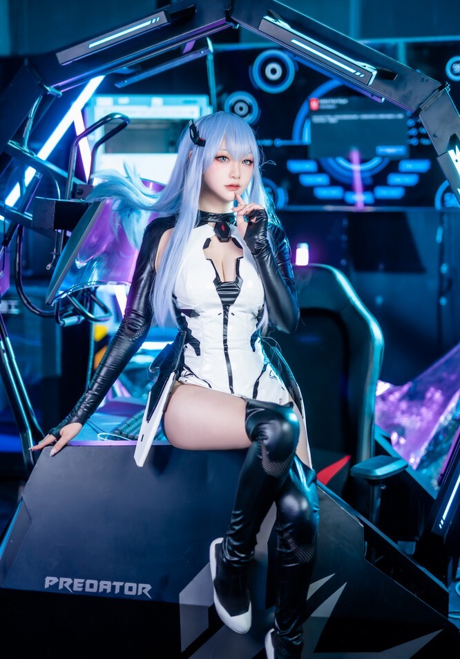 Halo_酱 - 没有心跳的少女 蕾西亚 [11P-33.1MB]