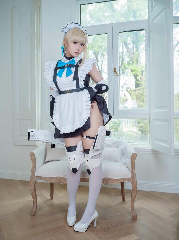 麻花酱 - 蔚蓝档案 飞鸟马时 [32P1V-429MB]