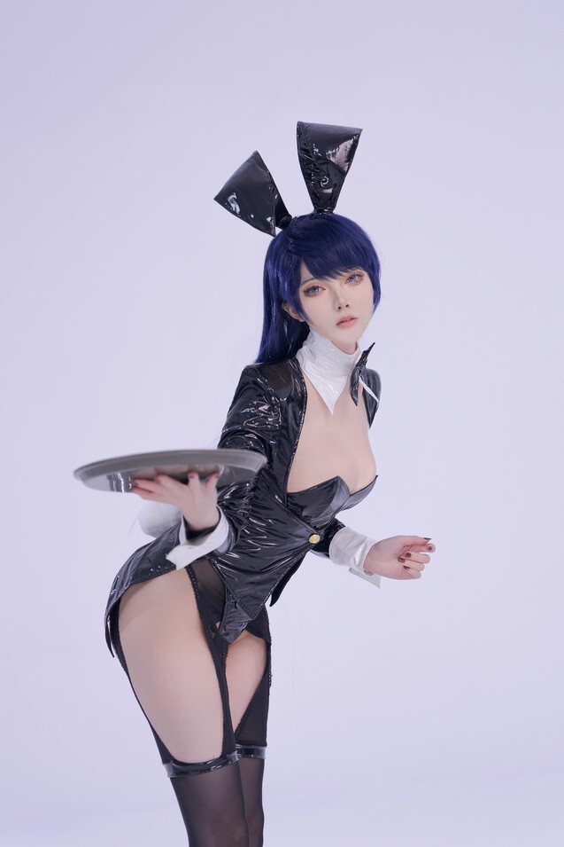 炭烤莉莉黑 - 更衣人偶 兔女郎 [50P-822MB]