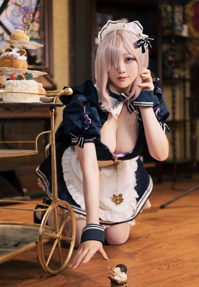 Halo_酱 - 玛修女仆同人 [11P-30.3MB]