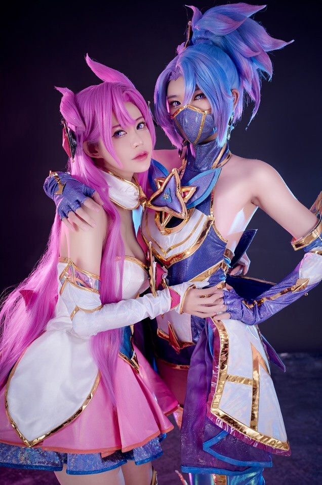 ZinieQ&amp;PingPing - Akali x Kai'Sa Star Guardians (League of Legends) [53P13V-1.02GB]