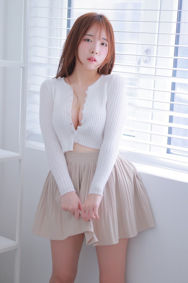 MomoRina モモリナ - [Patreon] 2024年05月 2 [737P14V-9.41GB]