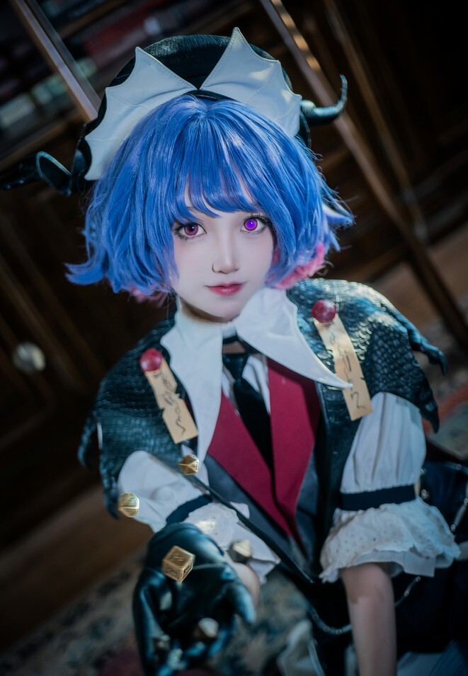 七米 – 禁闭者 MBCC-S-020 爱缇 [18P-122MB]