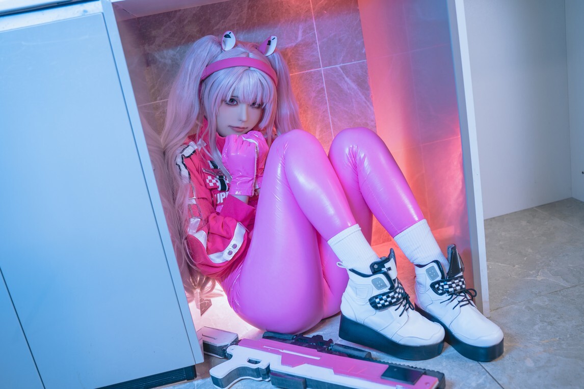 Quan冉有点饿(拖拉大王_) - 爱丽丝 [47P-321MB]