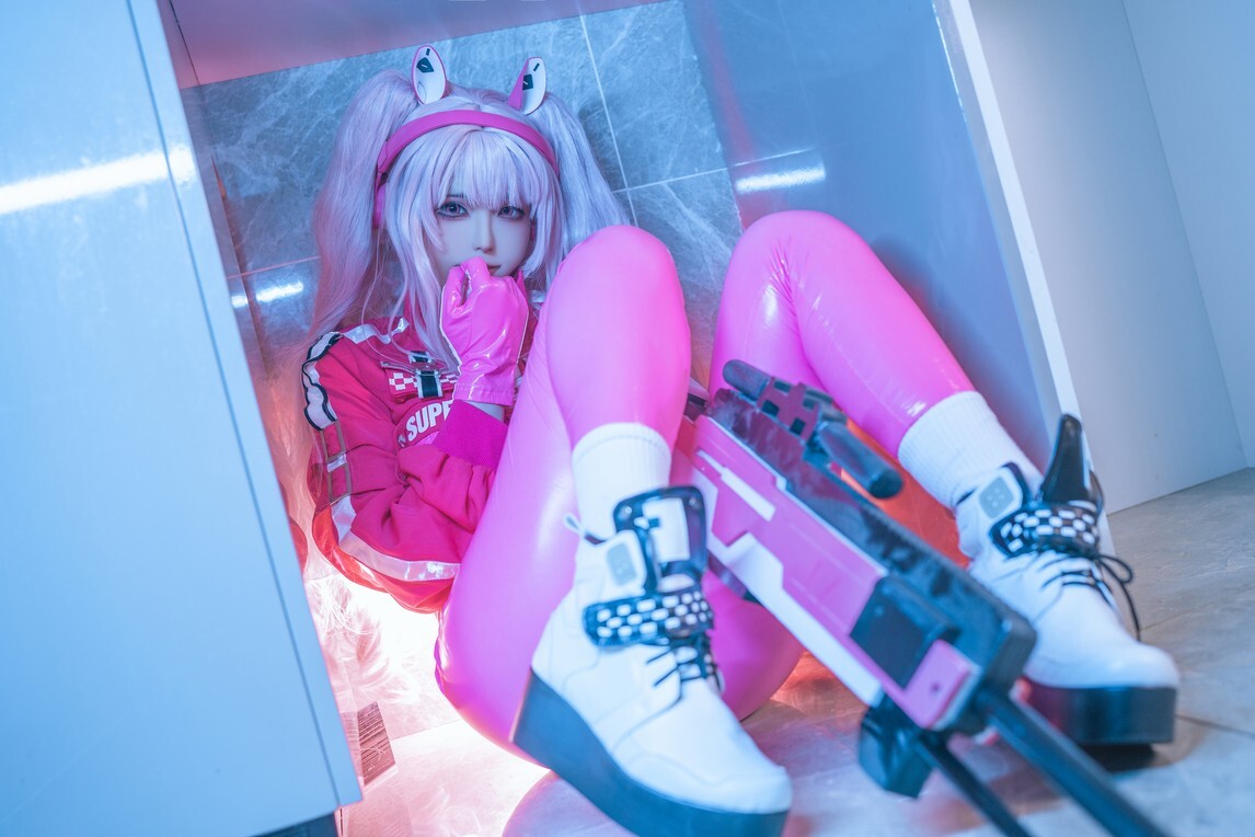 Quan冉有点饿(拖拉大王_) - 爱丽丝 [47P-321MB]