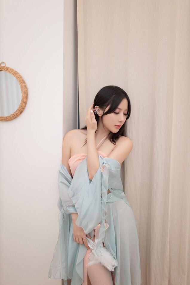 鱼子酱Fish - 小桃红 [120P-1.36GB]