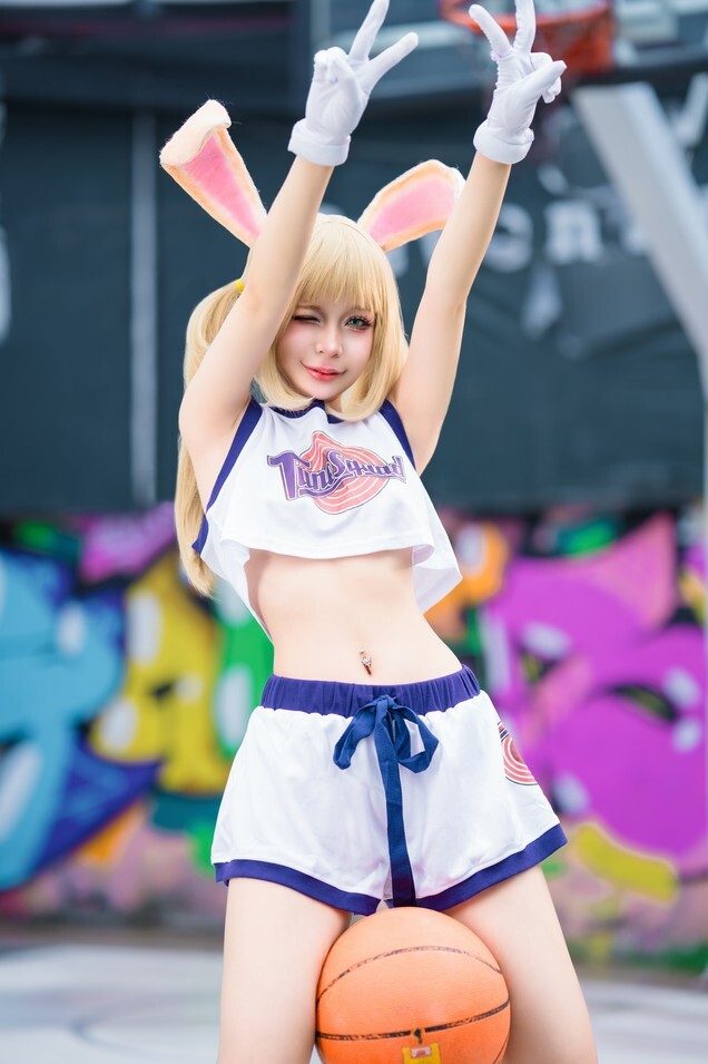Umeko J - Lola Bunny [53P7V-1.09GB]