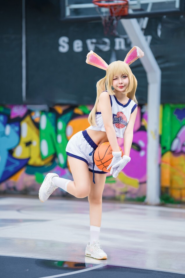 Umeko J - Lola Bunny [53P7V-1.09GB]