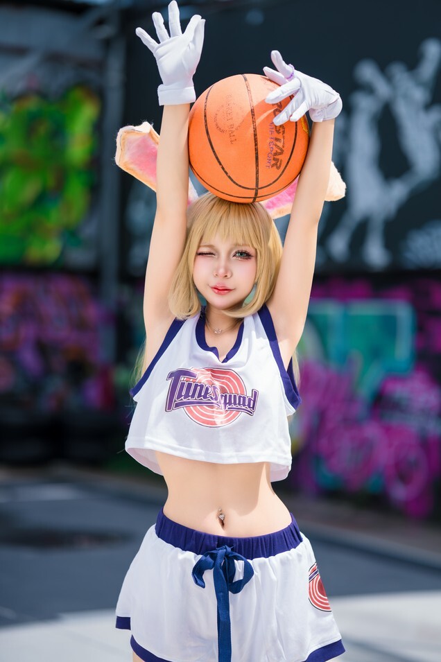 Umeko J - Lola Bunny [53P7V-1.09GB]