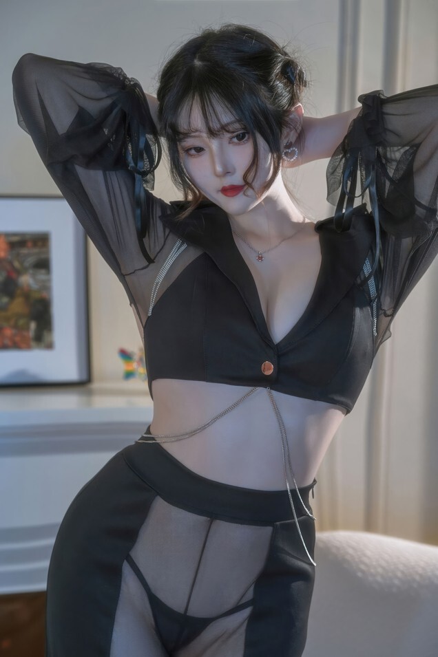 Natsuko夏夏子 - 朦胧OL [53P1V-733MB]