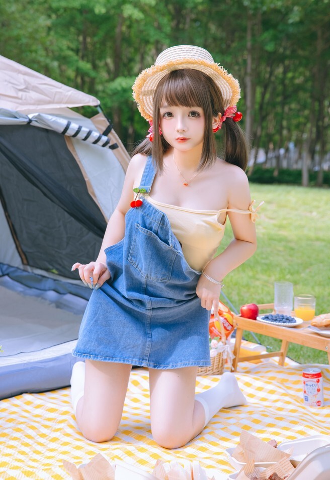 日奈娇 (樱井小莜) - 野餐日 [200P-2.87GB]