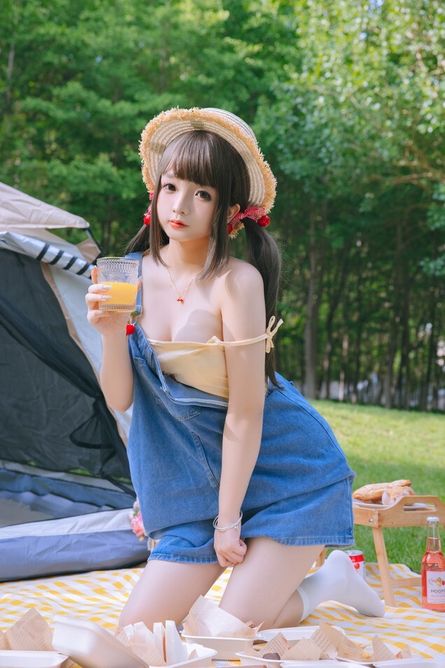 日奈娇 (樱井小莜) - 野餐日 [200P-2.87GB]