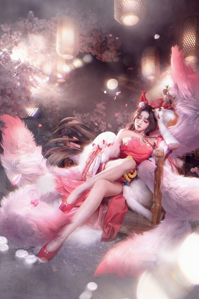 走路摇ZLY - 狐 [12P-102MB]