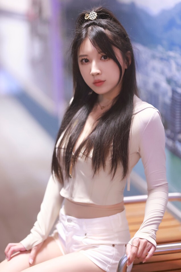 小女巫露娜 - 芳踪 [45P-601MB]