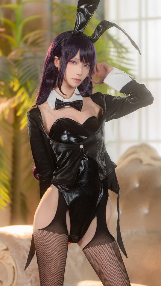 坂坂白 - 喜多川兔女郎 [11P-119MB]