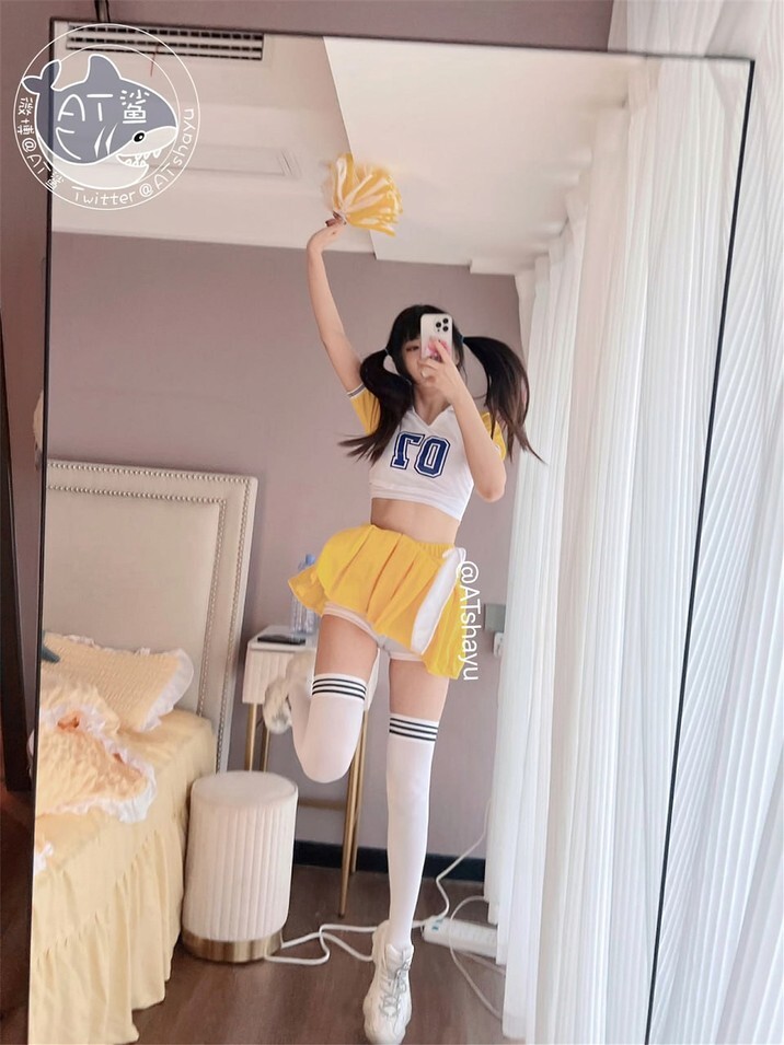 AT鲨 - 足球宝贝 [30P-126MB]