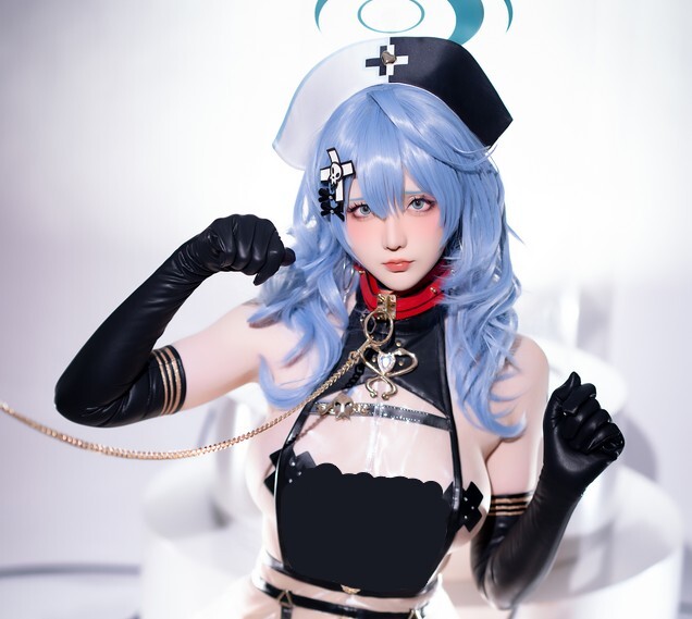 星之迟迟 - 【原】碧蓝档案BA写真本《Erotopia》 天雨亚子 [60P-320MB]