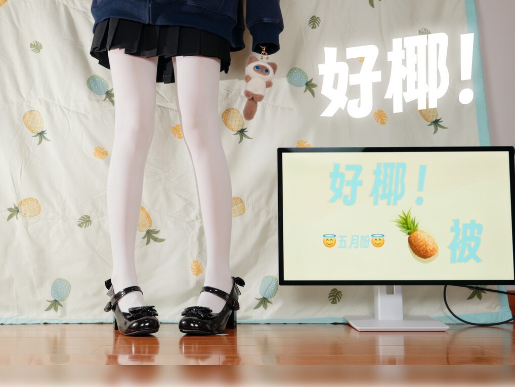 芝士好椰 - 2024年10月充电动态 [8P7V-2.41GB]