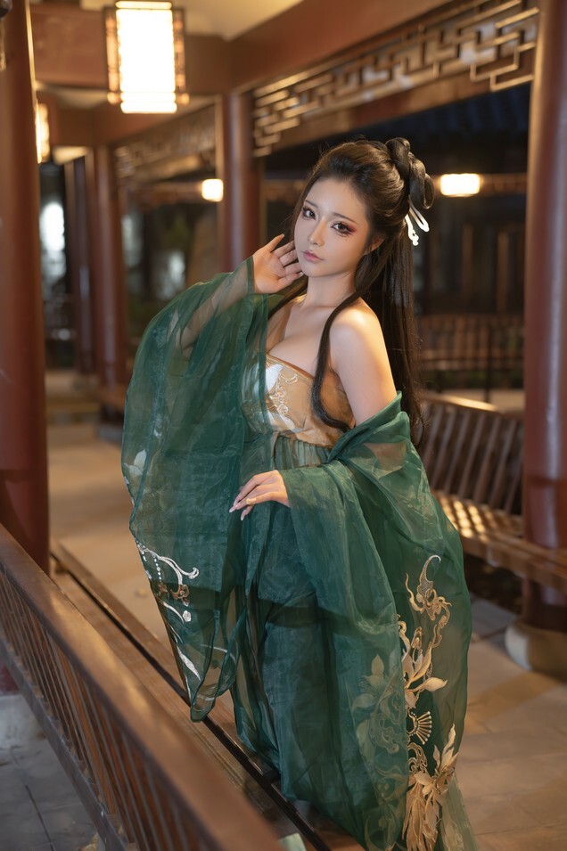 Kokuhui - 柳如烟终章 囚 [136P2V-0.98GB]