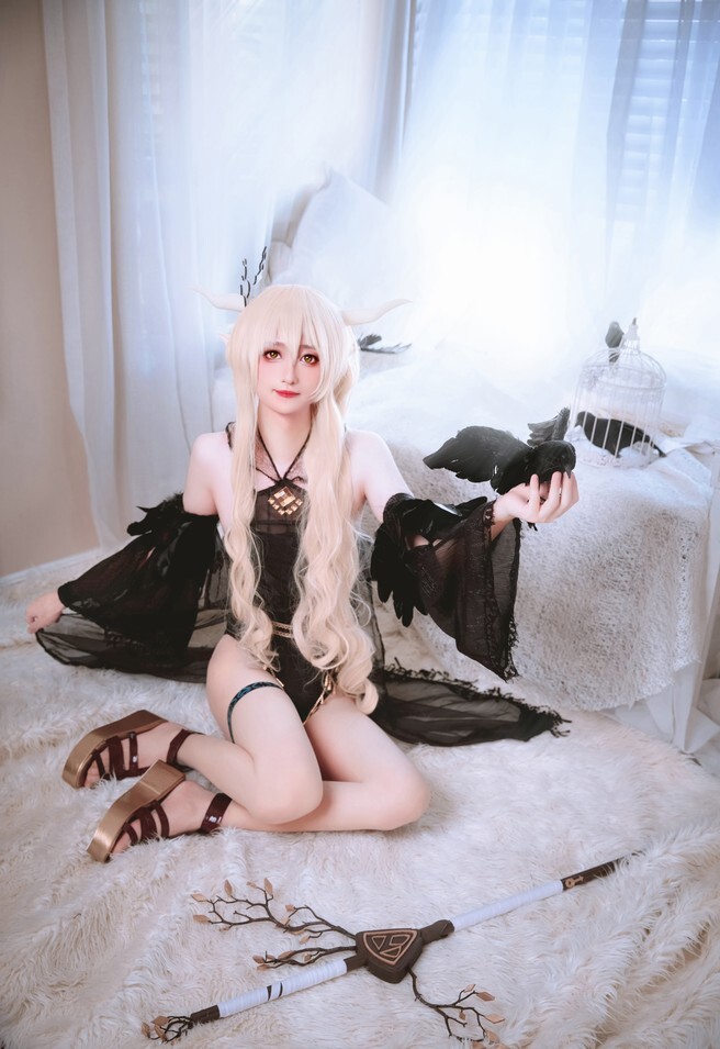 葡萄糖_Glucose - 静谧午夜闪灵 [9P-136MB]