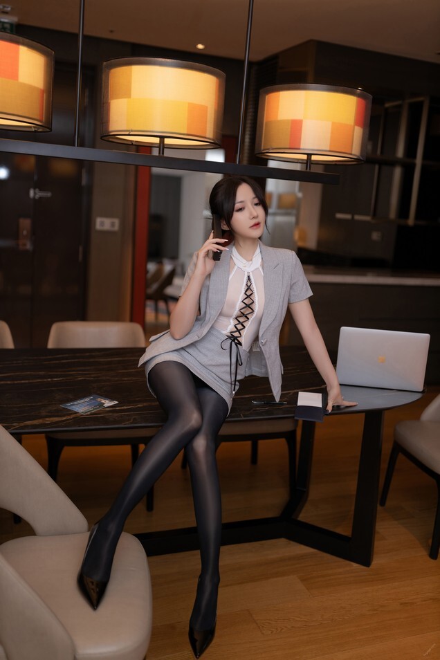 鱼子酱Fish - 他的监控电话 [122P-1.44GB]