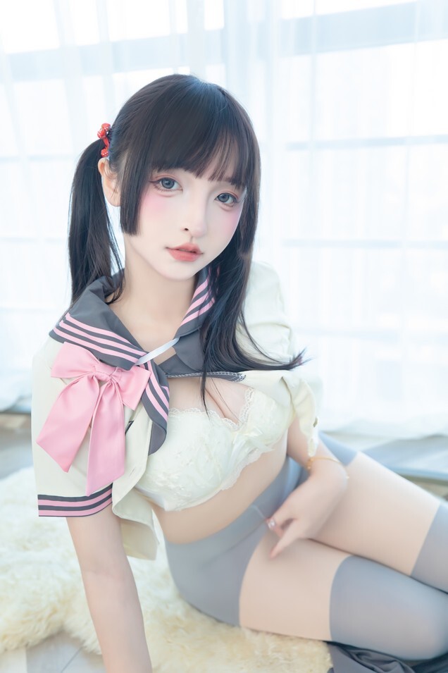 神楽坂真冬 - 放课后的秘密 [75P2V-379MB]