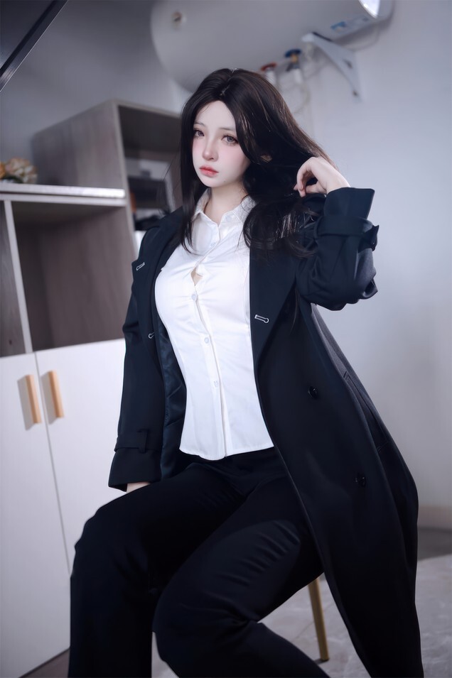 疯猫ss - 少女衣橱 西装裤 [41P-284MB]