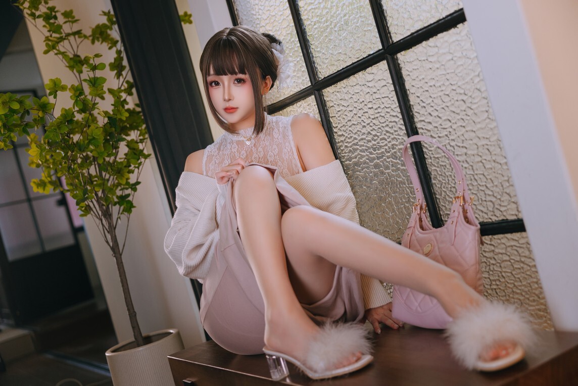 日奈娇 (樱井小莜) - 下属的太太 [209P8V-2.16GB]