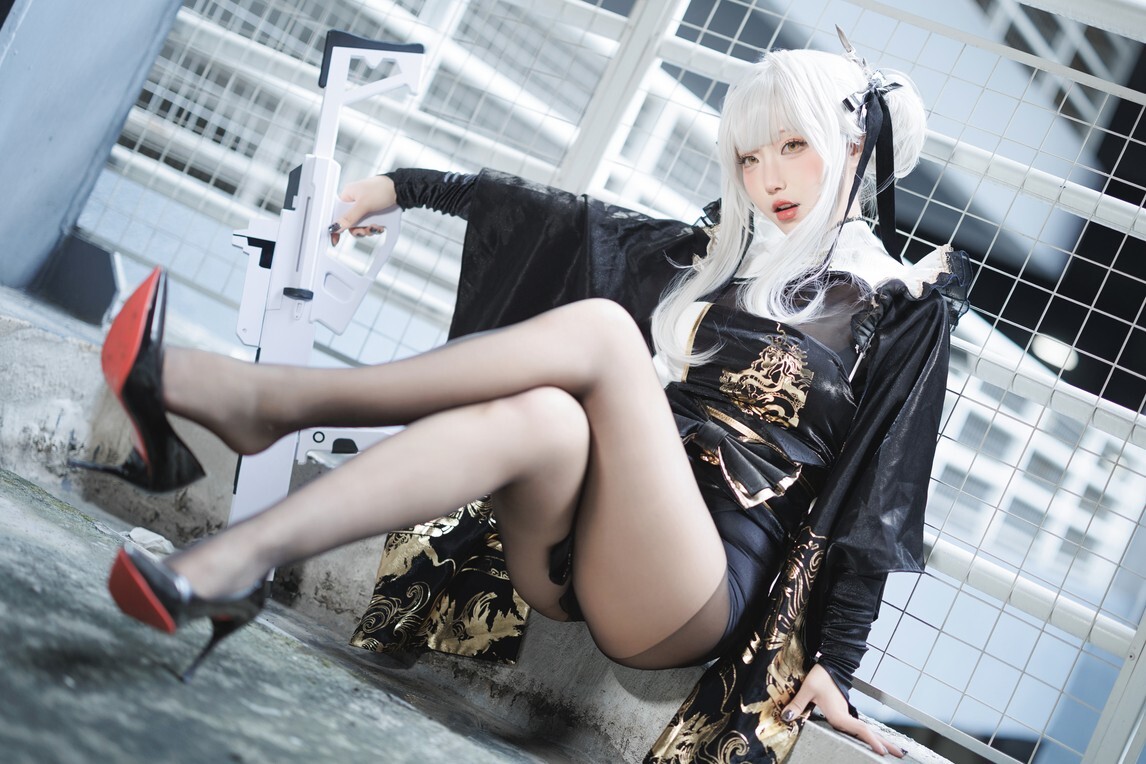 切切Celia – 布兰浴衣 [17P-261MB]