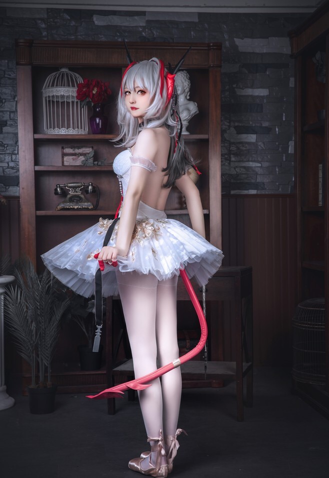 葡萄糖_Glucose - 明日方舟四周年 [13P-139MB]