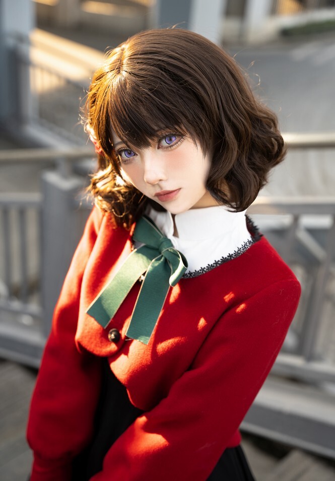 炭烤莉莉黑 – 桌面少女 冬 林檎 [18P-242MB]