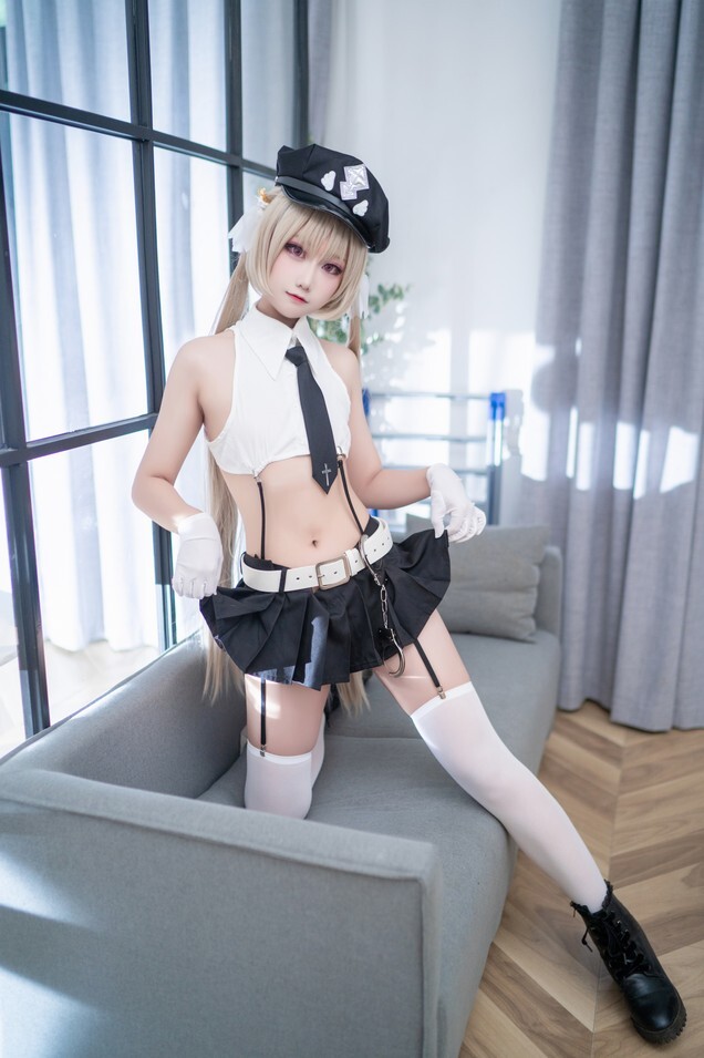 lunana - 天使警察艾露 [22P-191MB]