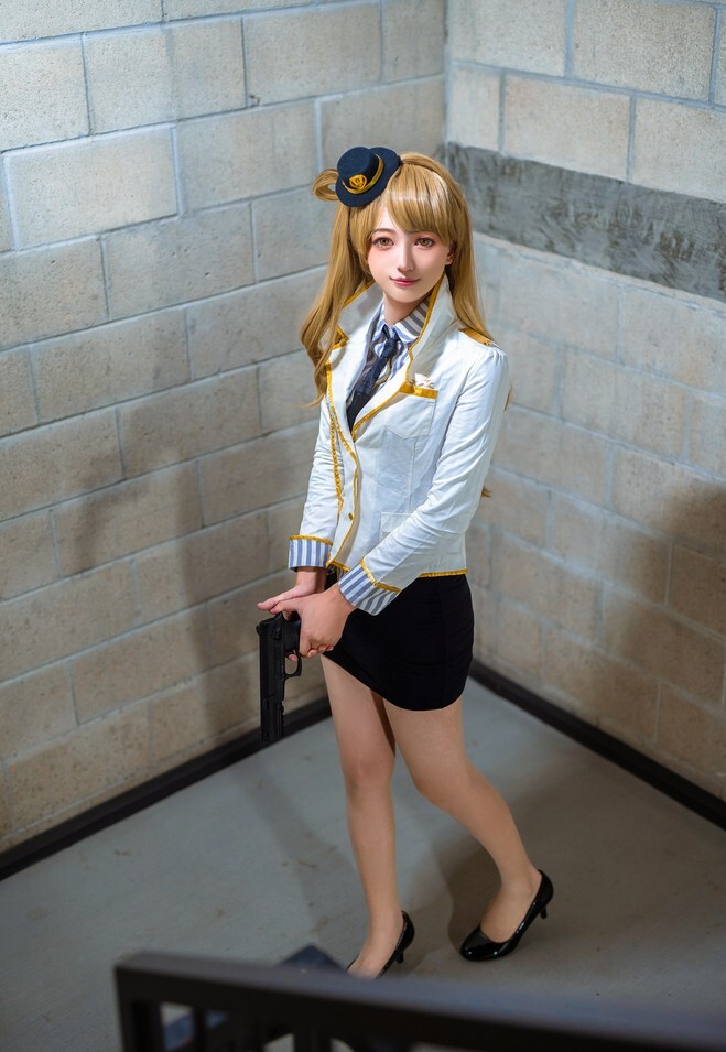 葡萄糖_Glucose - 南小鸟警官 [15P-214MB]