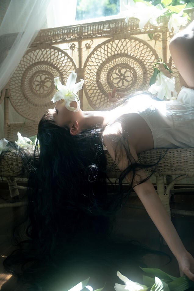 蠢沫沫 - 2024年会员 白吊带 [36P-378MB]