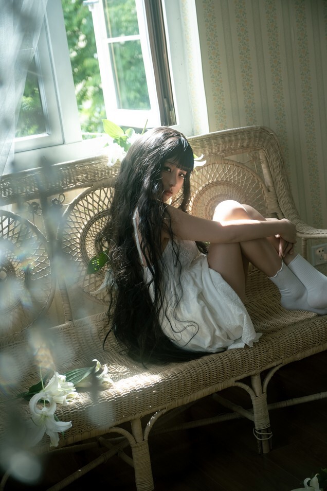 蠢沫沫 - 2024年会员 白吊带 [36P-378MB]