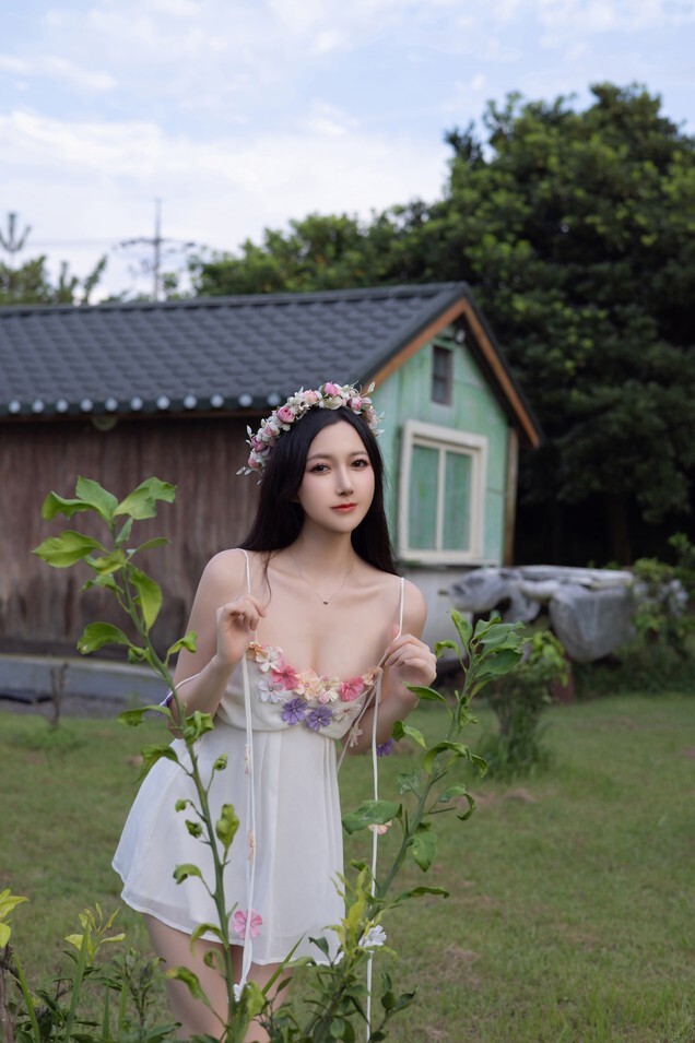 鱼子酱Fish - 花的伞 [120P-1.87GB]