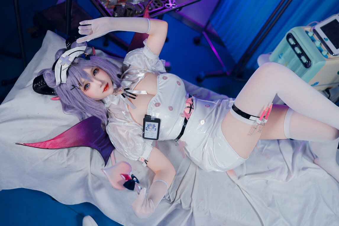 雪晴Astra - 2024万圣节 护士刻晴 [61P4V-1.87GB]