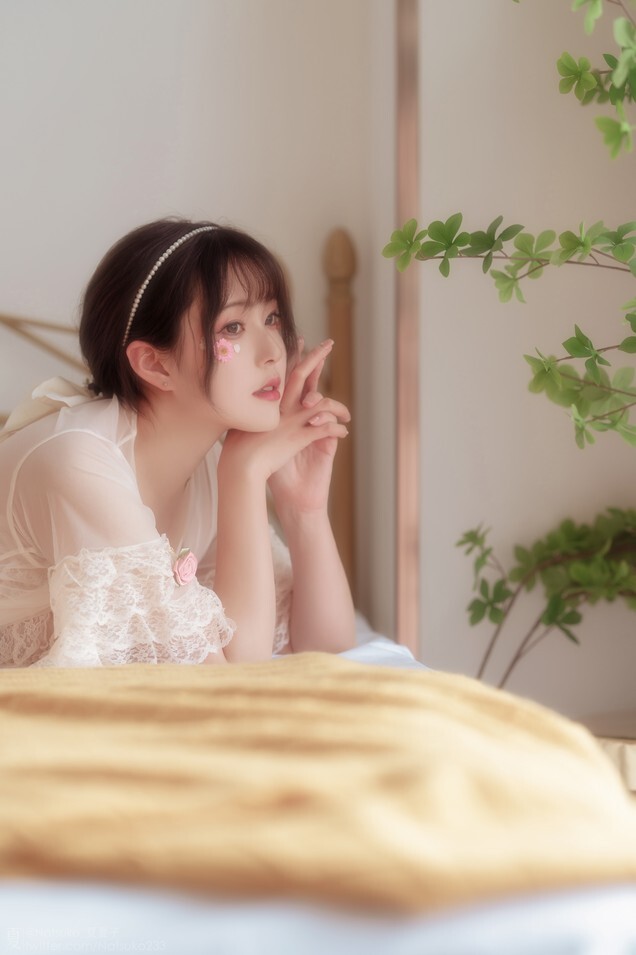 Natsuko夏夏子 - 雏菊 [43P-326MB]