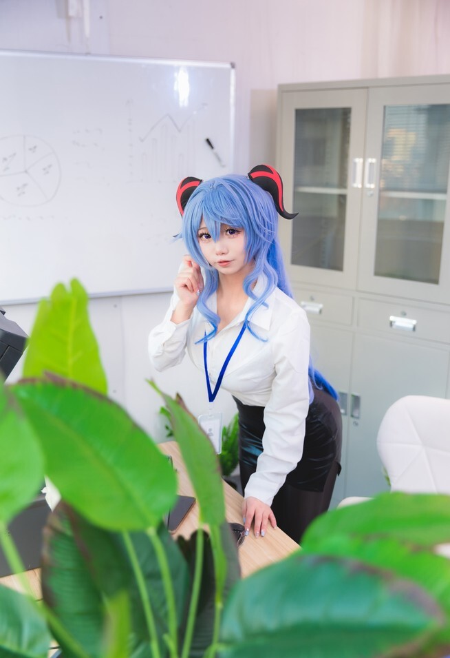 桃井乳平 - 原神甘雨 [15P-117MB]