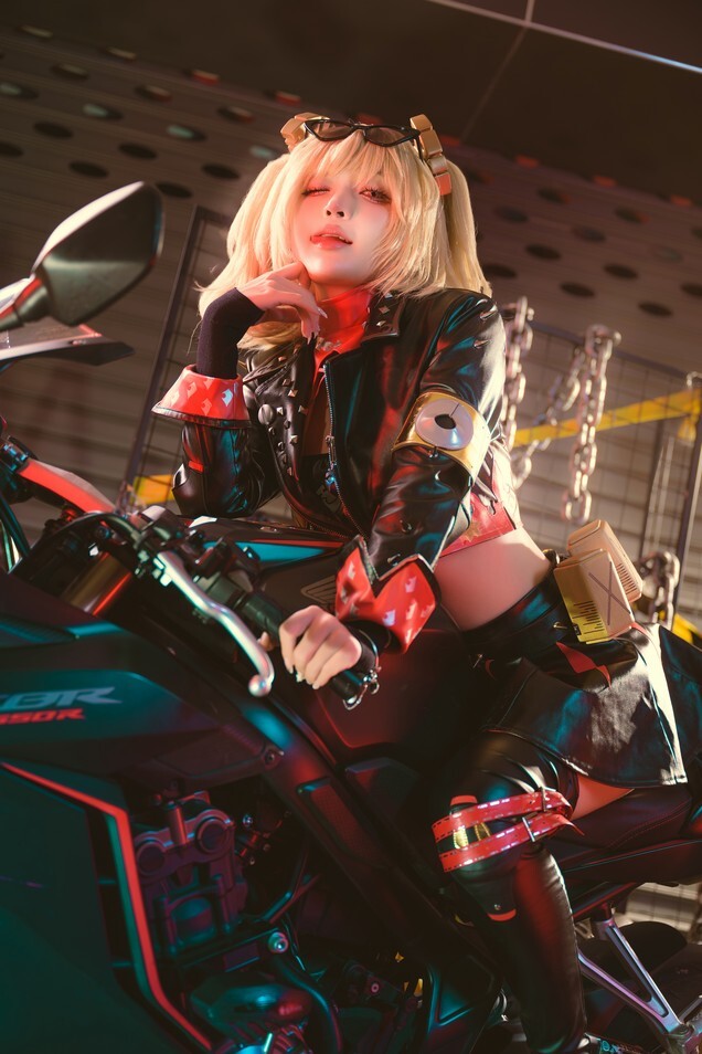 Umeko J - Burnice White  Zenless Zone Zero [107P8V-1.47GB]