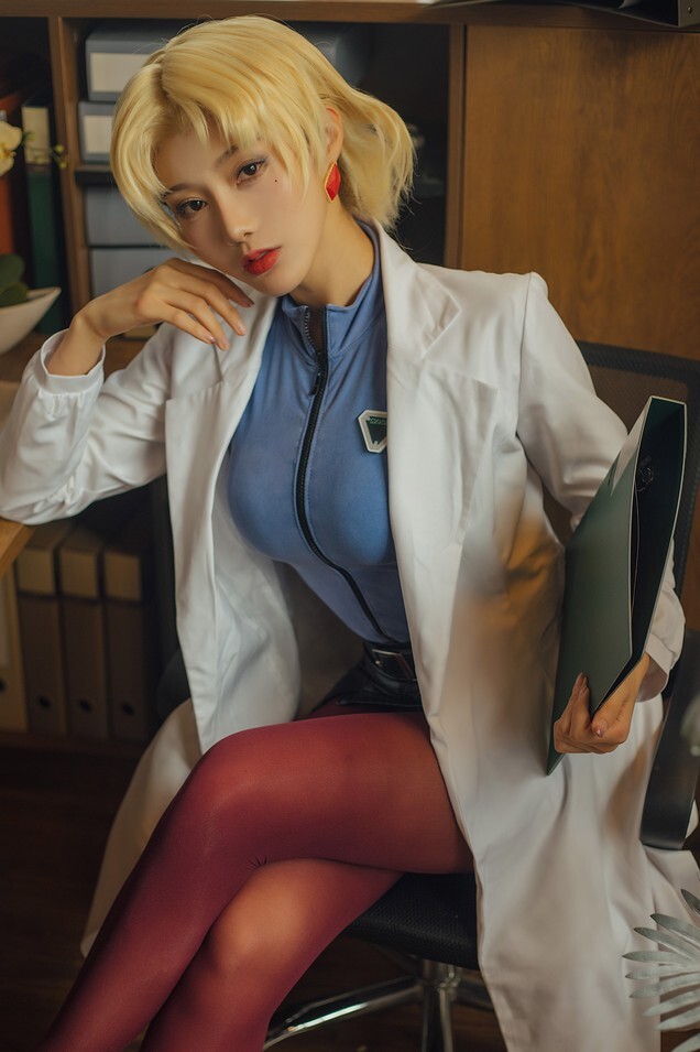 如月灰 - 赤木律子 [36P-197MB]