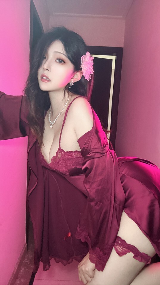 Natsuko夏夏子 - 紫罗兰 [43P5V-410MB]