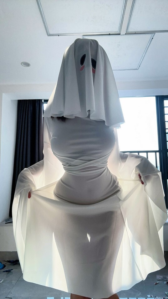 阿薰kaOri - 魔女姐姐 [162P12V-2.61GB]